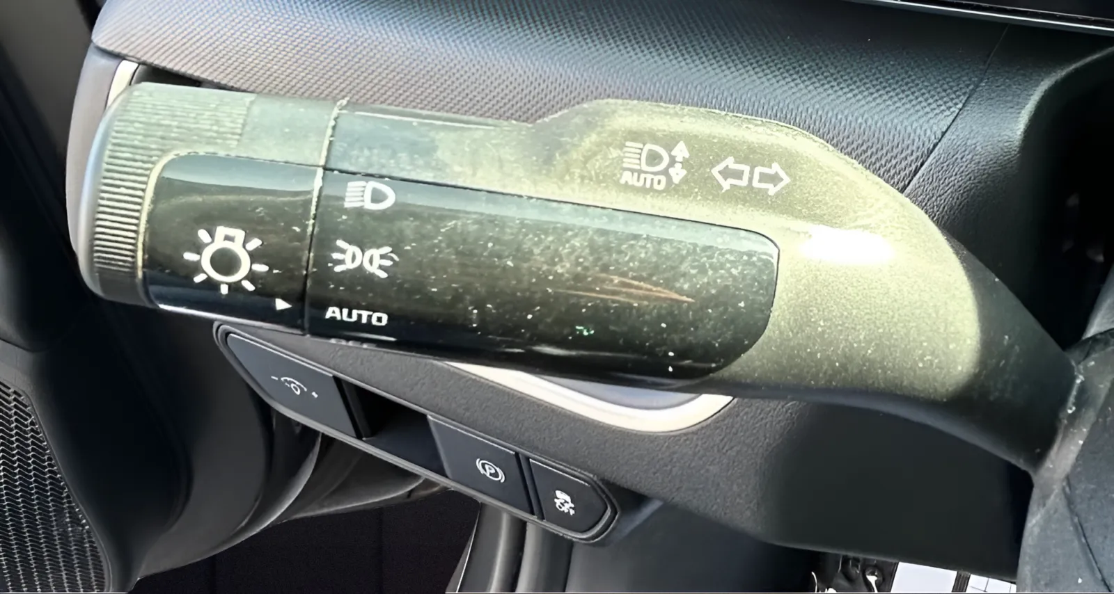 2025 Kia K4 LXS - Photo 21