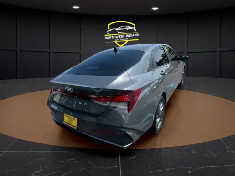 More photos of 2024 HYUNDAI ELANTRA SEL at NWI Auto Luxury Merrillville, IN