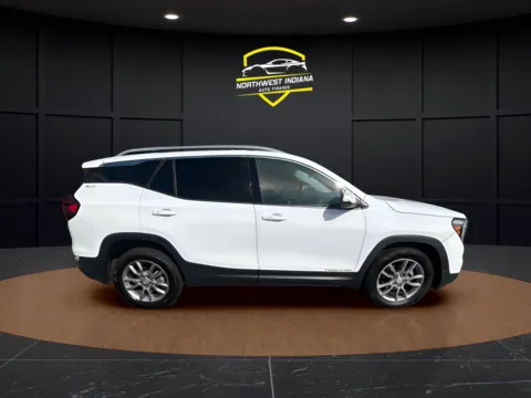 More photos of 2024 GMC TERRAIN SLT at NWI Auto Luxury Merrillville, IN