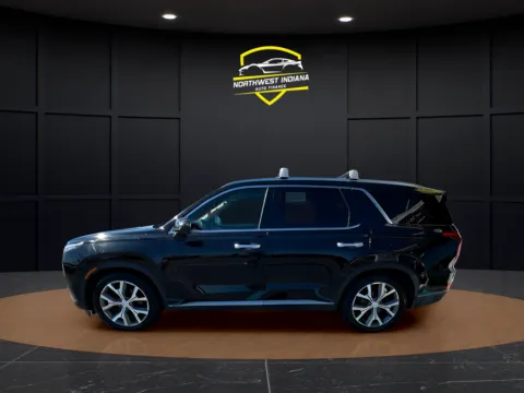 Photos of 2021 HYUNDAI PALISADE SEL for sale in Merrillville, IN at NWI Auto Luxury Merrillville