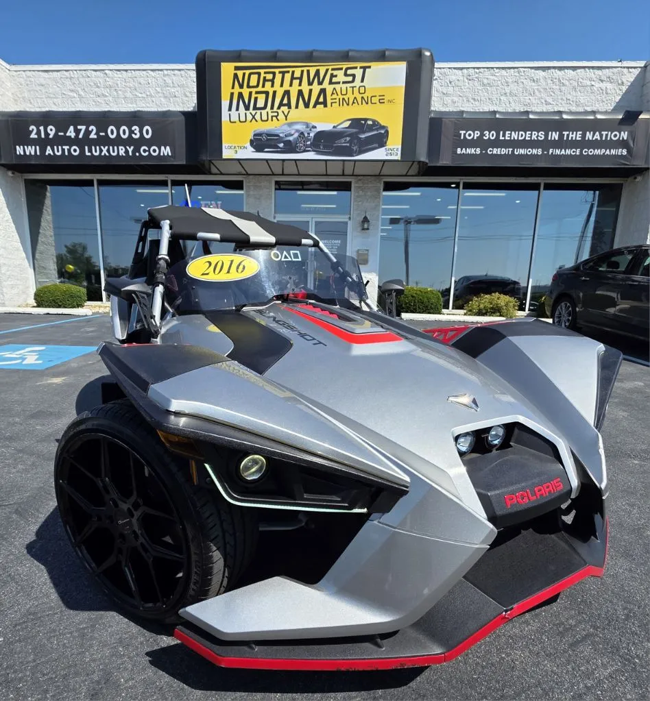 Gray 2016 POLARIS SLINGSHOT SL for sale in Merrillville, IN