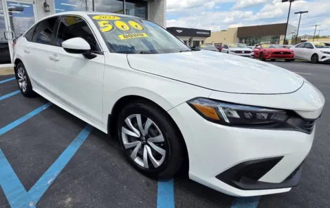 White 2022 HONDA CIVIC LX for sale in Merrillville, IN