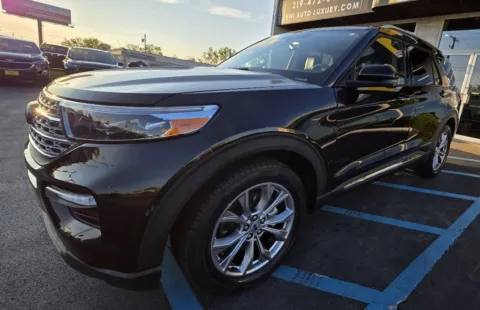 More photos of 2023 FORD EXPLORER LIMITED at NWI Auto Luxury Merrillville, IN