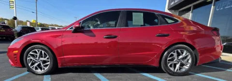 More photos of 2021 HYUNDAI SONATA SEL at NWI Auto Luxury Merrillville, IN
