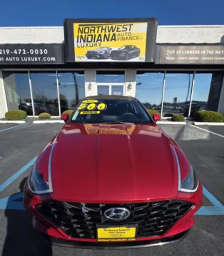 Another view of 2021 HYUNDAI SONATA SEL for sale in Merrillville, IN at NWI Auto Luxury Merrillville