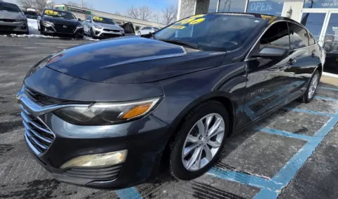 Another view of 2019 CHEVROLET MALIBU LT for sale in Merrillville, IN at NWI Auto Luxury Merrillville