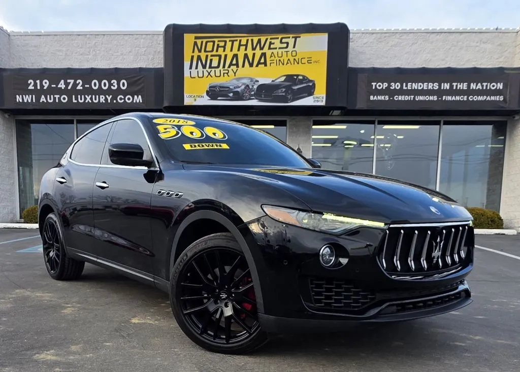 Blue 2018 MASERATI LEVANTE BASE for sale in Merrillville, IN