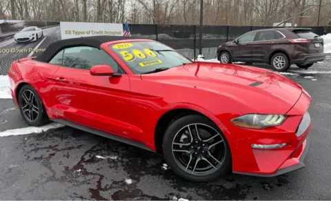 Red 2021 FORD MUSTANG for sale in Schererville, IN