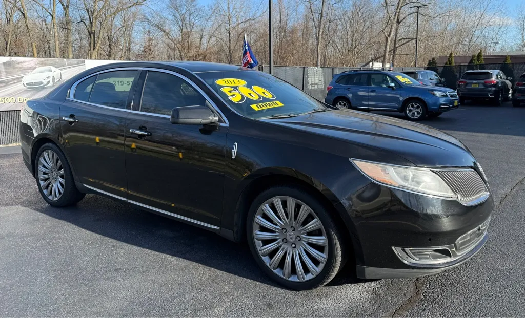 2014 Lincoln MKS Base