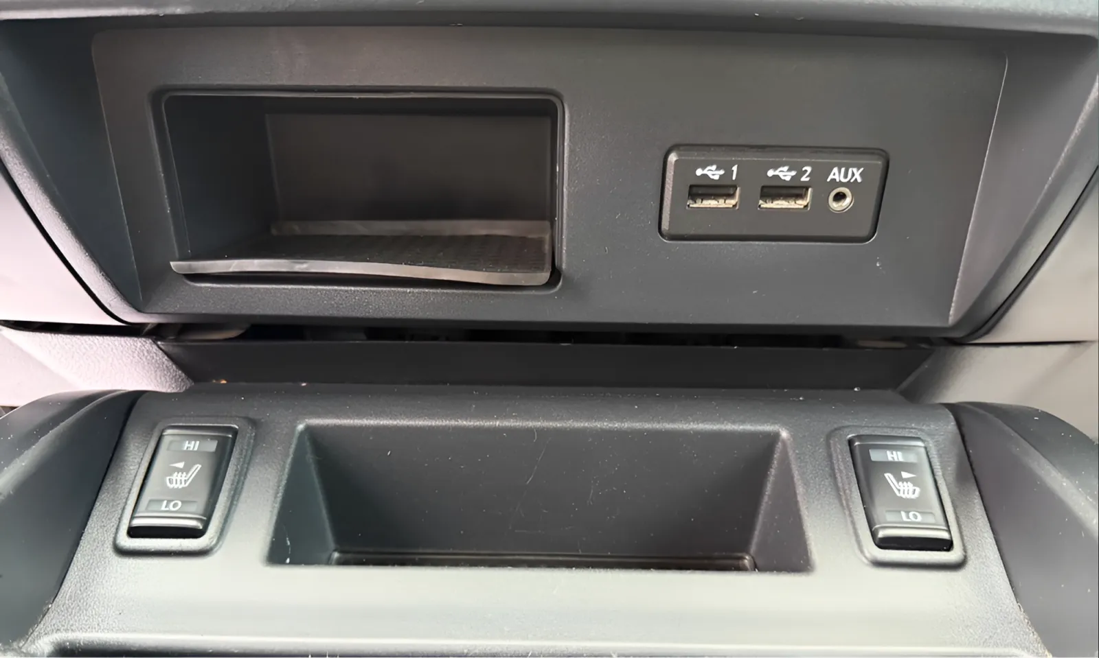 2019 Nissan Titan SL - Photo 21