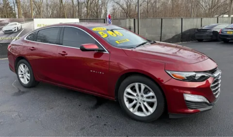 Red 2024 CHEVROLET MALIBU LT for sale in Schererville, IN
