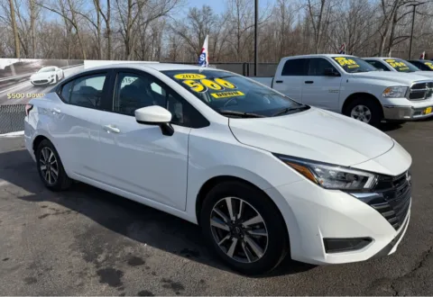 White 2025 NISSAN VERSA SV for sale in Schererville, IN