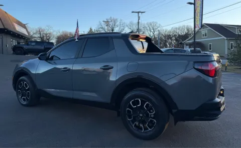 More photos of 2023 HYUNDAI SANTA CRUZ SEL PREMIUM at NWI Auto Finance Schererville, IN