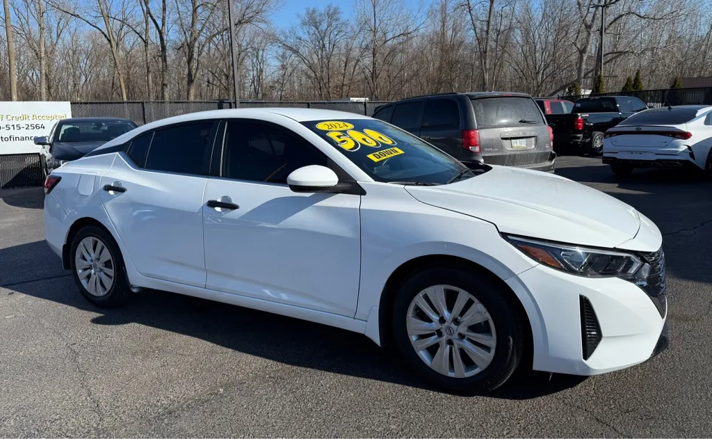 White 2024 NISSAN SENTRA S for sale in Schererville, IN