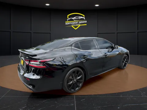 More photos of 2021 NISSAN MAXIMA 3.5 SR at NWI Auto Finance Schererville, IN