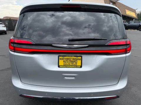 More photos of 2022 CHRYSLER PACIFICA TOURING L at NWI Auto Finance Schererville, IN