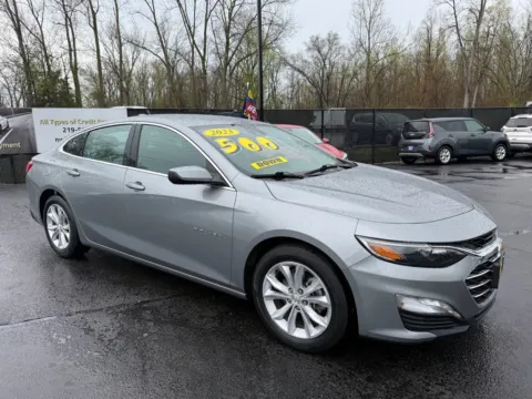 Gray 2023 CHEVROLET MALIBU LT for sale in Schererville, IN