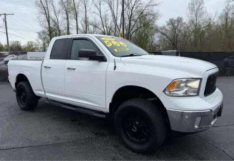 White 2018 RAM 1500 BIGHORN for sale in Schererville, IN