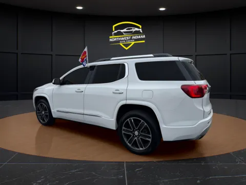 More photos of 2019 GMC ACADIA DENALI at NWI Auto Finance Schererville, IN