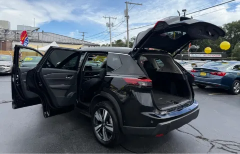 More photos of 2026 NISSAN ROGUE SL at NWI Auto Finance Schererville, IN
