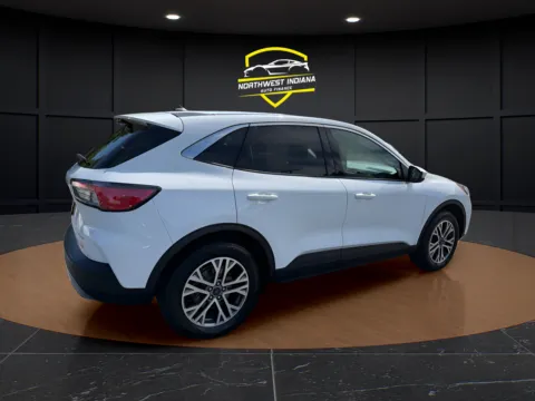 More photos of 2022 FORD ESCAPE SEL at NWI Auto Finance Schererville, IN