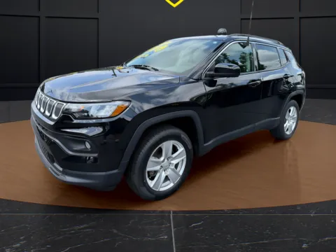Black 2022 JEEP COMPASS LATITUDE for sale in Schererville, IN