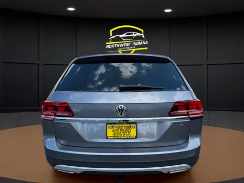Another view of 2018 VOLKSWAGEN ATLAS V6 SE for sale in Schererville, IN at NWI Auto Finance Schererville