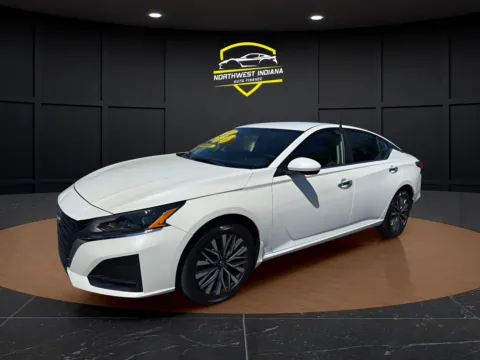White 2023 NISSAN ALTIMA 2.5 SV for sale in Schererville, IN