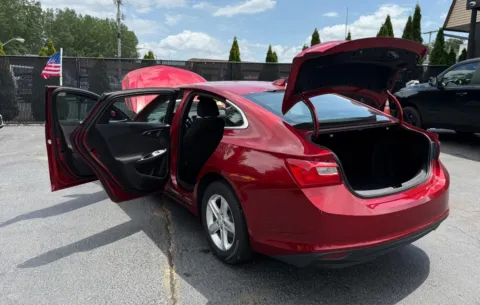 Another view of 2024 CHEVROLET MALIBU LT for sale in Schererville, IN at NWI Auto Finance Schererville