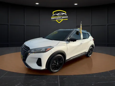 White 2024 NISSAN KICKS SR for sale in Schererville, IN