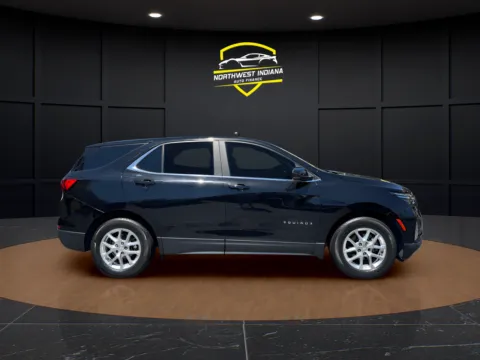 More photos of 2022 CHEVROLET EQUINOX LT at NWI Auto Finance Schererville, IN