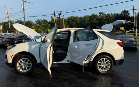 Another view of 2024 CHEVROLET EQUINOX LS for sale in Schererville, IN at NWI Auto Finance Schererville