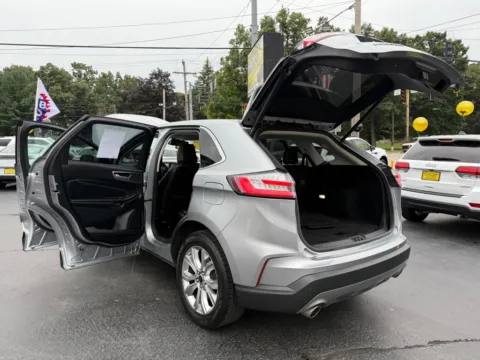 More photos of 2023 FORD EDGE TITANIUM at NWI Auto Finance Schererville, IN