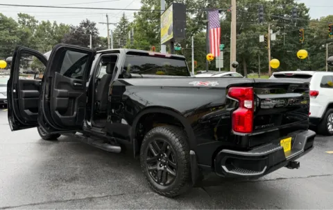 More photos of 2022 CHEVROLET SILVERADO 1500 CUSTOM at NWI Auto Finance Schererville, IN