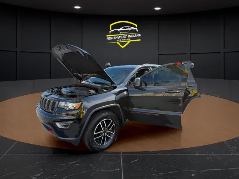 Black 2020 JEEP GRAND CHEROKEE TRAILHAWK for sale in Schererville, IN