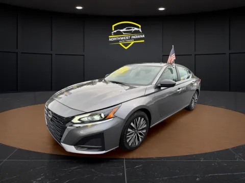Gray 2024 NISSAN ALTIMA 2.5 SV for sale in Schererville, IN