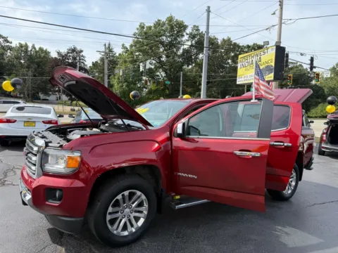 Photos of 2020 GMC CANYON SLT for sale in Schererville, IN at NWI Auto Finance Schererville