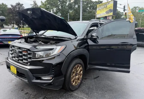 Photos of 2022 HONDA PASSPORT TRAILSPORT for sale in Schererville, IN at NWI Auto Finance Schererville