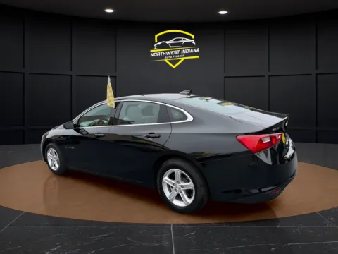 More photos of 2025 CHEVROLET MALIBU LS at NWI Auto Finance Schererville, IN