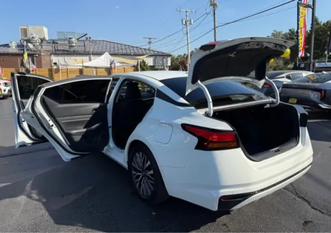 More photos of 2025 NISSAN ALTIMA 2.5 SV at NWI Auto Finance Schererville, IN