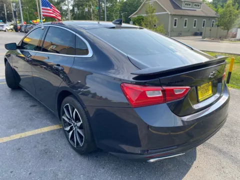 More photos of 2022 Chevrolet Malibu RS at NWI Auto Finance Schererville, IN