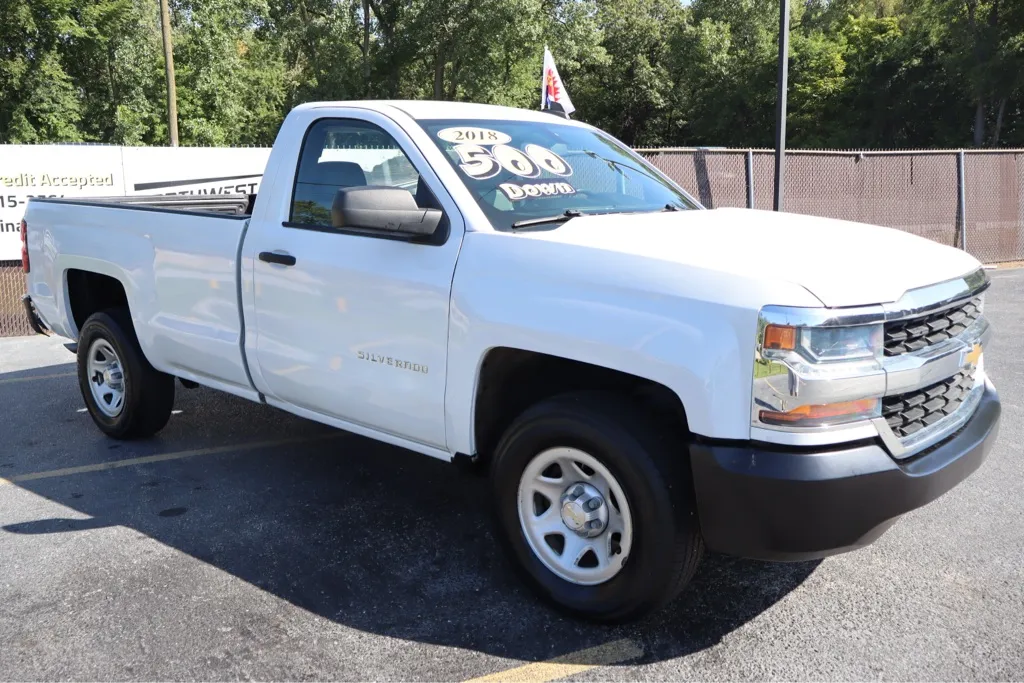 White 2018 CHEVROLET SILVERADO 1500 for sale in Schererville, IN