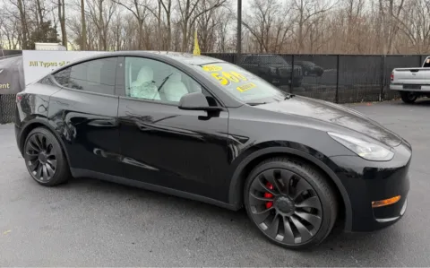 Black 2021 TESLA MODEL Y PERFORMANCE for sale in Schererville, IN