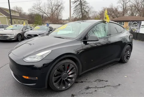 Another view of 2021 TESLA MODEL Y PERFORMANCE for sale in Schererville, IN at NWI Auto Finance Schererville