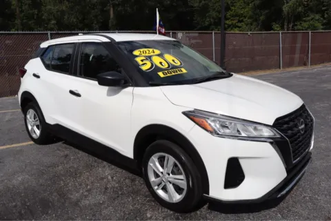 White 2024 NISSAN KICKS for sale in Schererville, IN