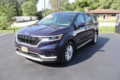 Another view of 2022 KIA CARNIVAL LX for sale in Schererville, IN at NWI Auto Finance Schererville