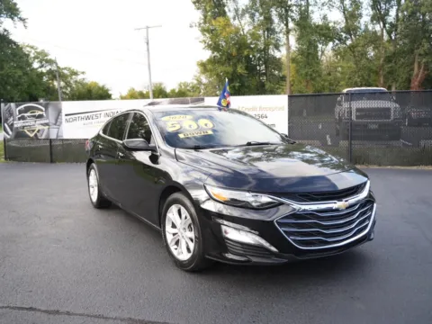 Black 2020 CHEVROLET MALIBU LT for sale in Schererville, IN