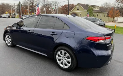 More photos of 2021 TOYOTA COROLLA LE at NWI Auto Finance Schererville, IN