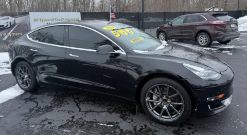 Black 2019 TESLA MODEL 3 for sale in Schererville, IN