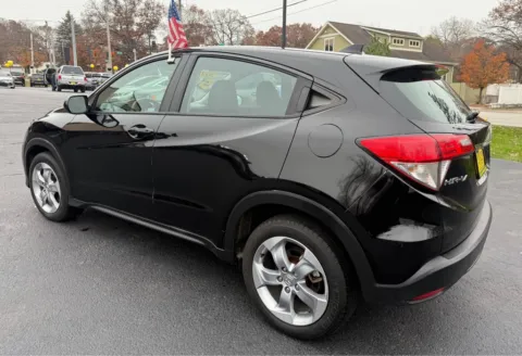 More photos of 2020 HONDA HR-V LX at NWI Auto Finance Schererville, IN